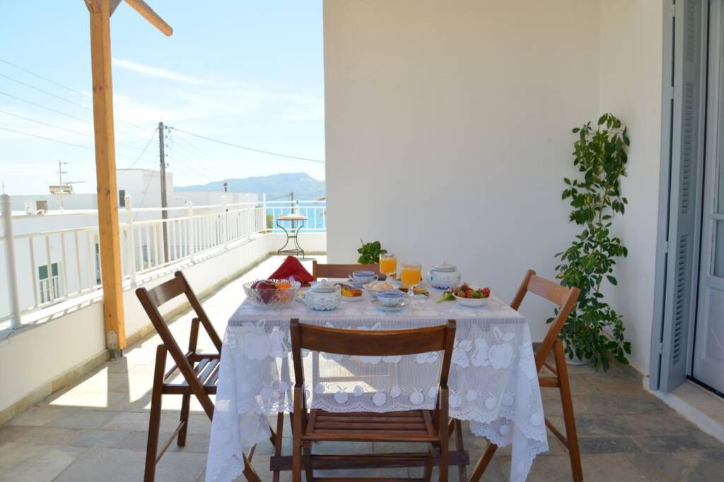 Esperos Seaside Suite In Adamas, Milos Dış mekan fotoğraf