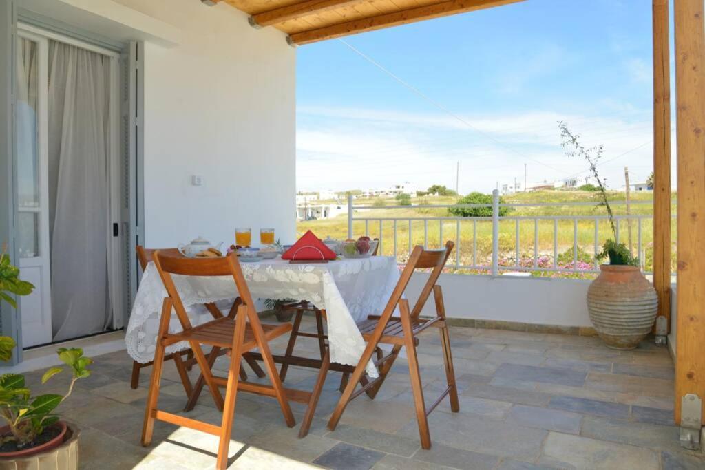 Esperos Seaside Suite In Adamas, Milos Dış mekan fotoğraf