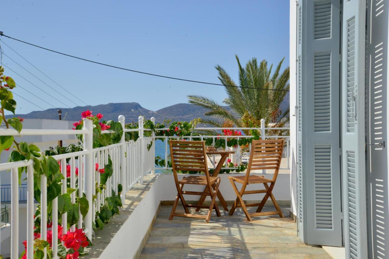 Esperos Seaside Suite In Adamas, Milos Dış mekan fotoğraf